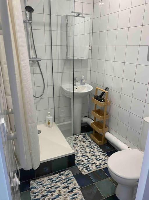 Comme A La Maison-Porte De Paris Apartment Pantin Luaran gambar