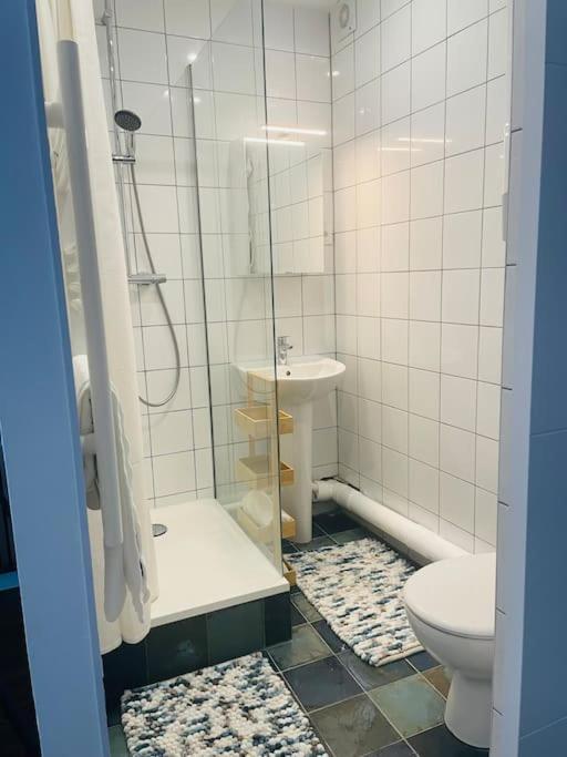 Comme A La Maison-Porte De Paris Apartment Pantin Luaran gambar