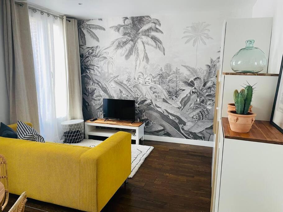 Comme A La Maison-Porte De Paris Apartment Pantin Luaran gambar